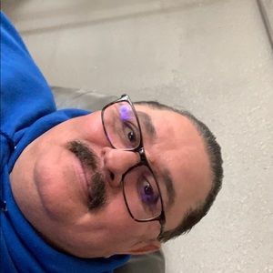 Meet your Posher, Johnny